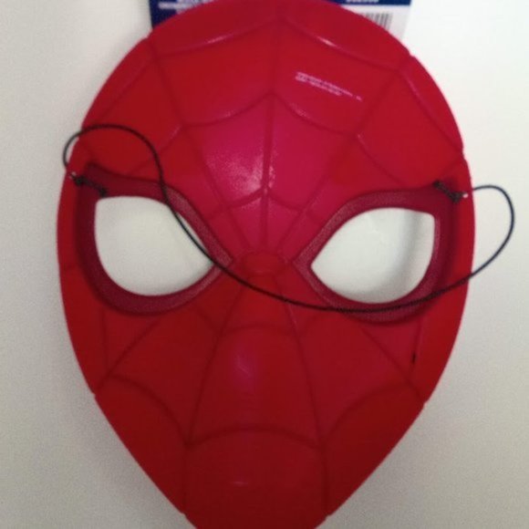 New Marvel Spiderman Child's Super Hero Costume Mask Age 6 Plus - Picture 4 of 4